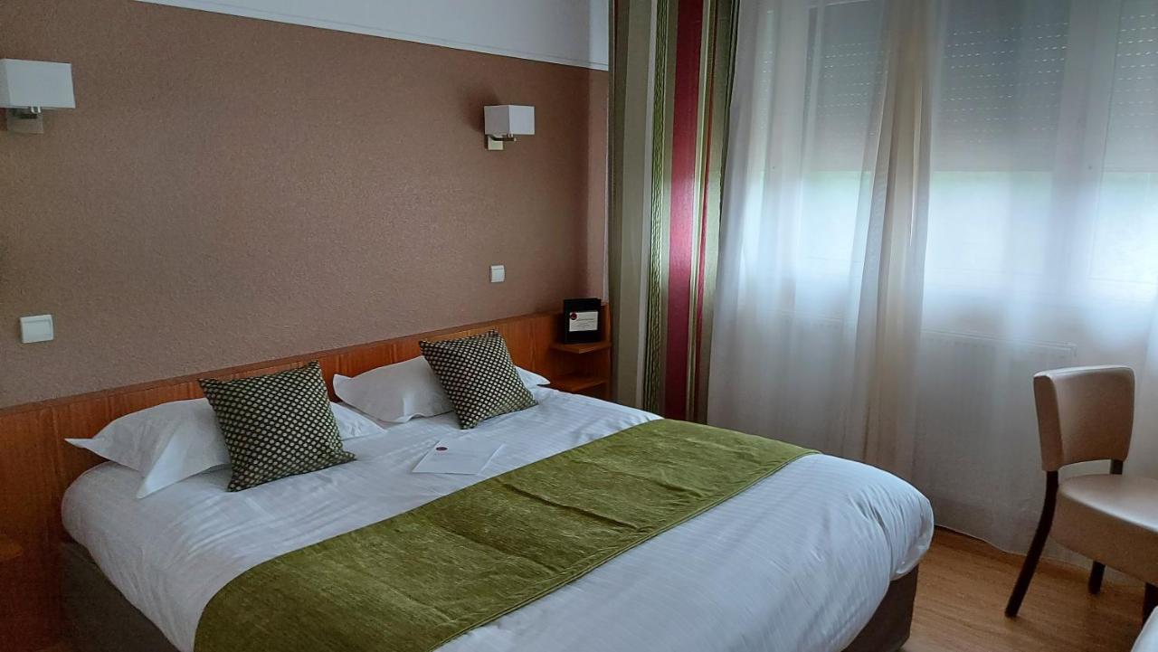 Hotel Brun Saint-Lattier Exterior foto